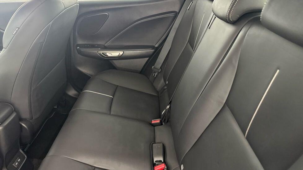 Used Lexus LBX 2025 for sale - 77725384: Photo 18