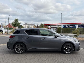 Used Lexus CT 2019 for sale - 75553936: Photo