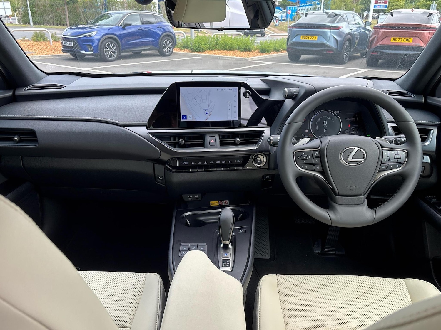 Used Lexus UX 2025 for sale - 76716816: Photo 12