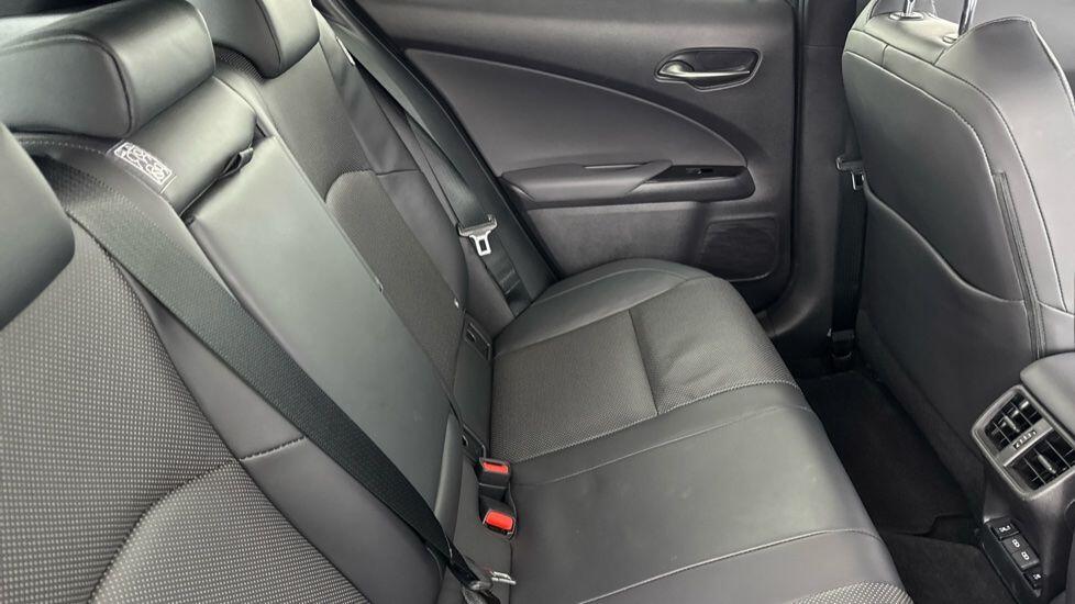 Used Lexus UX 2024 for sale - 76168409: Photo 14