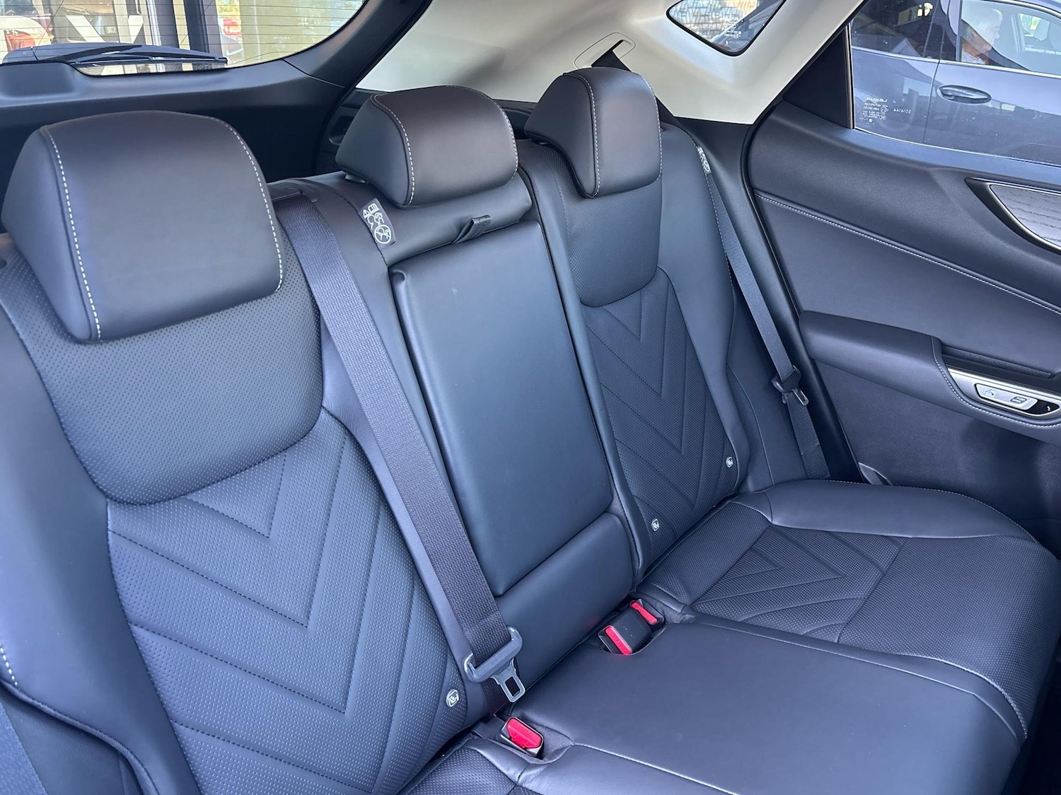 Used Lexus NX 2025 for sale - 76202303: Photo 9