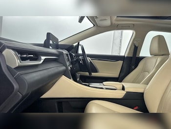 Used Lexus RX 2022 for sale - 75979474: Photo