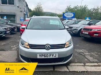 Used Volkswagen Touran 2010 for sale - 78459091: Photo