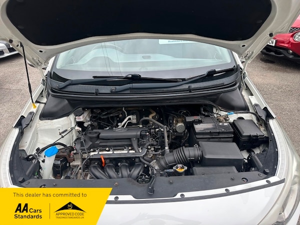 Used Hyundai i20 2016 for sale - 75643196: Photo 21