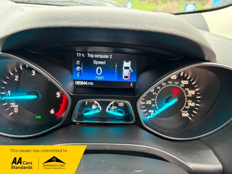 Used Ford Kuga 2017 for sale - 77643392: Photo 4