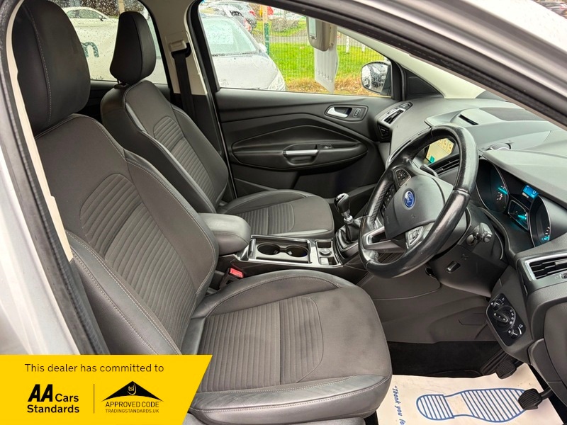 Used Ford Kuga 2017 for sale - 77643392: Photo 5