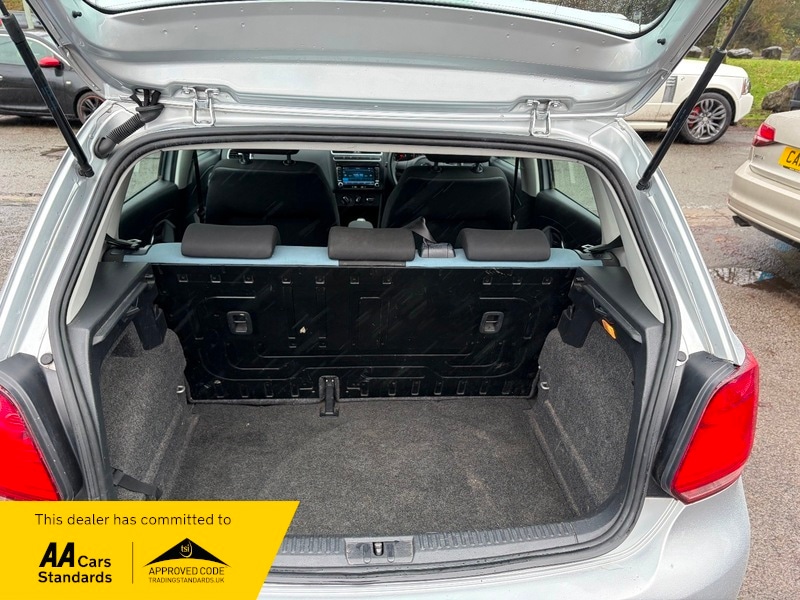 Used Volkswagen Polo 2012 for sale - 76986604: Photo 16