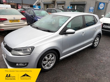 Used Volkswagen Polo 2012 for sale - 76986604: Photo