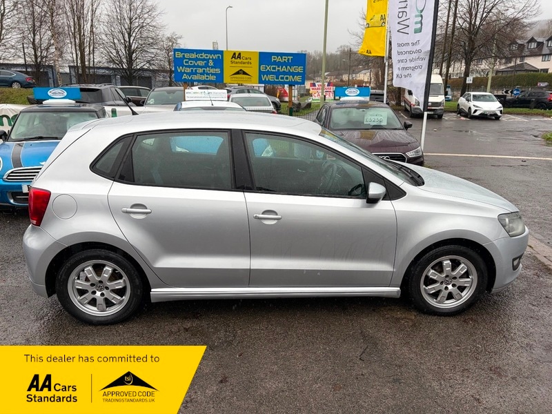 Used Volkswagen Polo 2012 for sale - 76986604: Photo 4
