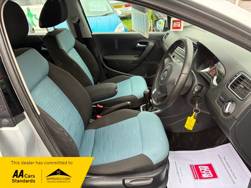 Used Volkswagen Polo 2012 for sale - 76986604: Photo 9