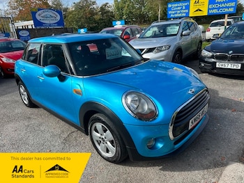 Used MINI Hatch 2016 for sale - 76133072: Photo