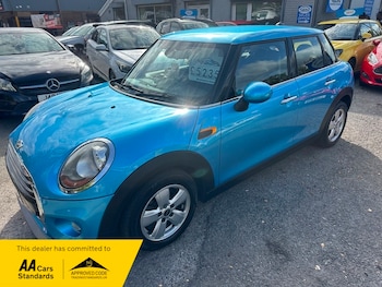 Used MINI Hatch 2016 for sale - 76133072: Photo