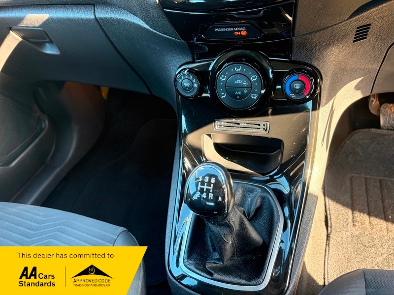 Used Ford Fiesta 2013 for sale - 76643132: Photo 15