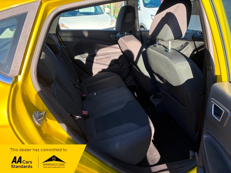 Used Ford Fiesta 2013 for sale - 76643132: Photo 16