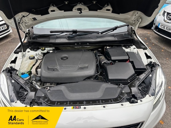 Used Volvo V40 2018 for sale - 76245643: Photo 19