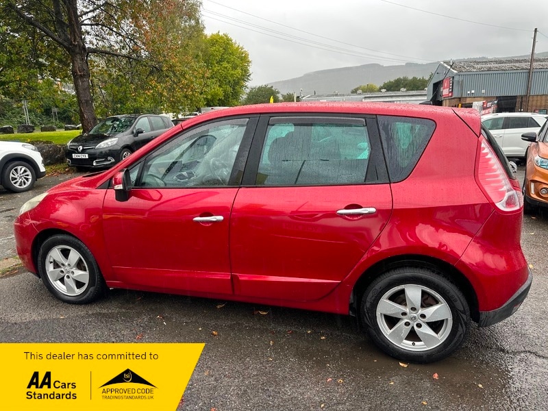 Used Renault Scenic 2012 for sale - 76163753: Photo 8