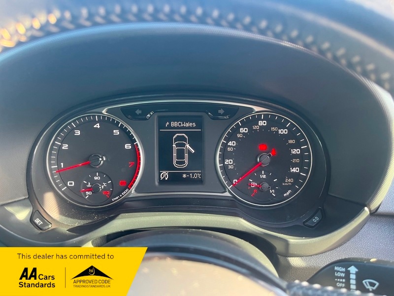 Used Audi A1 2015 for sale - 76655560: Photo 16