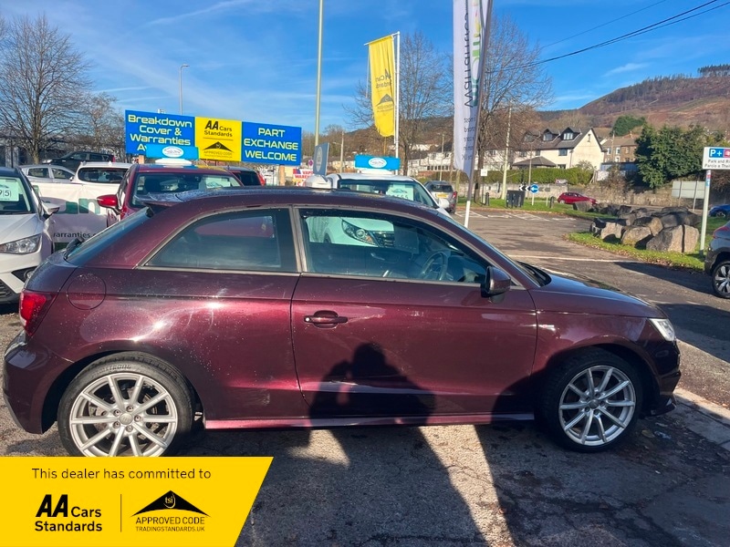 Used Audi A1 2015 for sale - 76655560: Photo 2