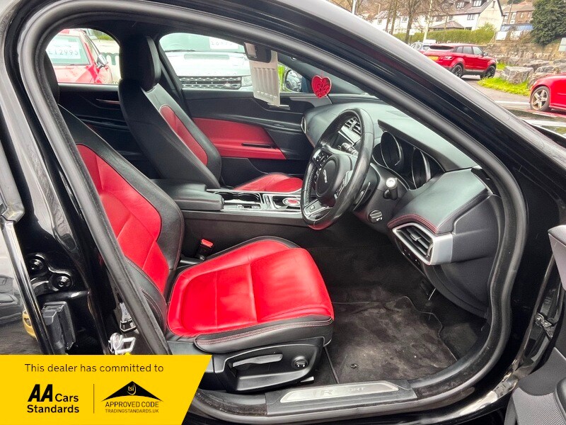 Used Jaguar XE 2016 for sale - 78140938: Photo 12