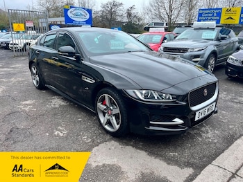 Used Jaguar XE 2016 for sale - 78140938: Photo