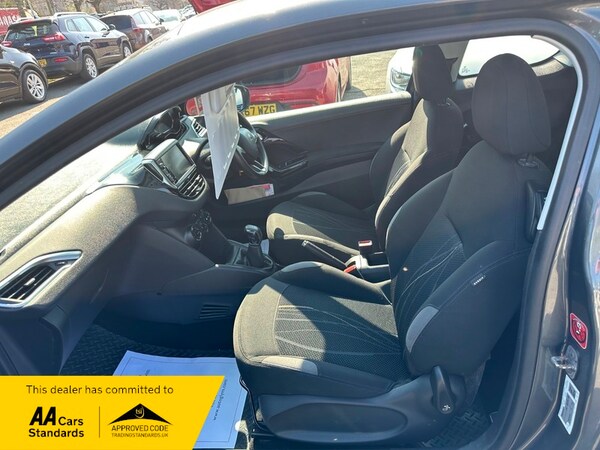 Used Peugeot 208 2012 for sale - 75230807: Photo 16