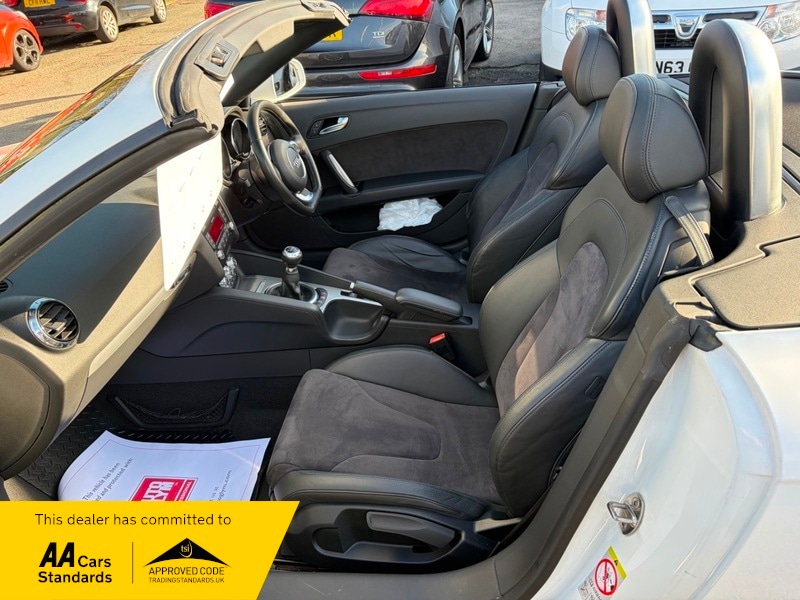 Used Audi TT 2011 for sale - 77937533: Photo 10