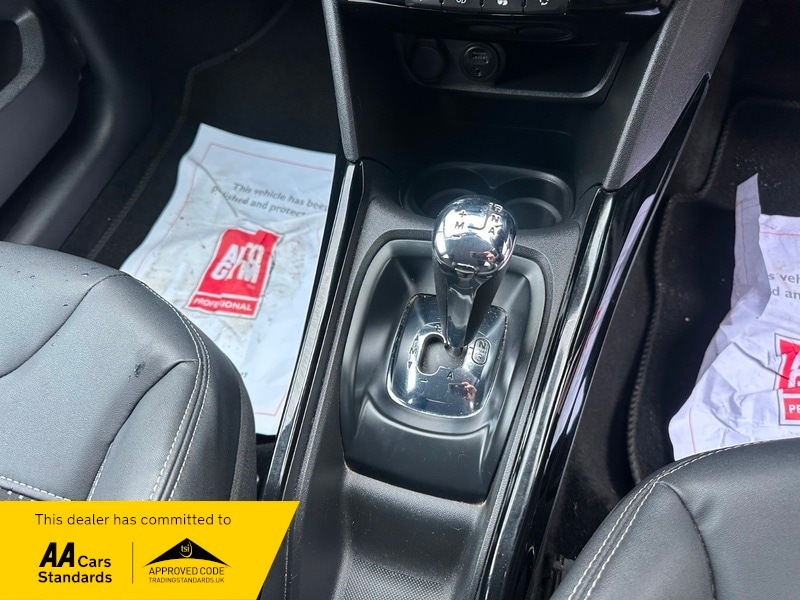 Used Peugeot 2008 2014 for sale - 76407209: Photo 13