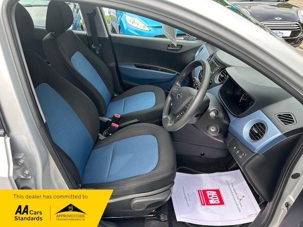 Used Hyundai i10 2016 for sale - 74884830: Photo 20