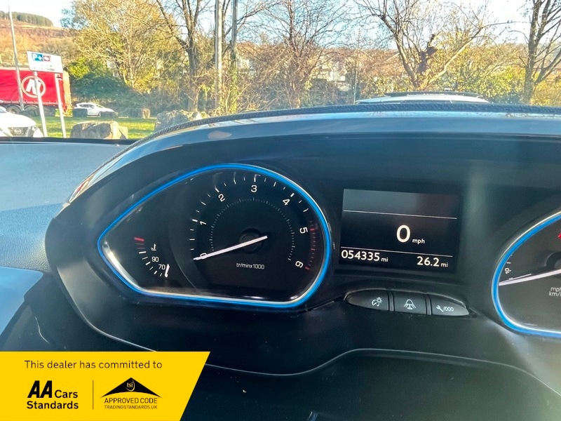 Used Peugeot 2008 2014 for sale - 76655563: Photo 15