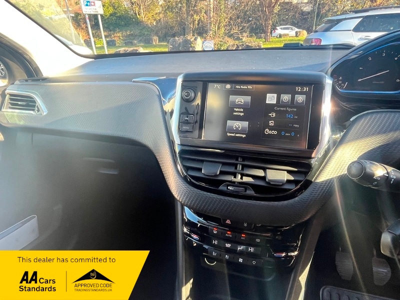 Used Peugeot 2008 2014 for sale - 76655563: Photo 16