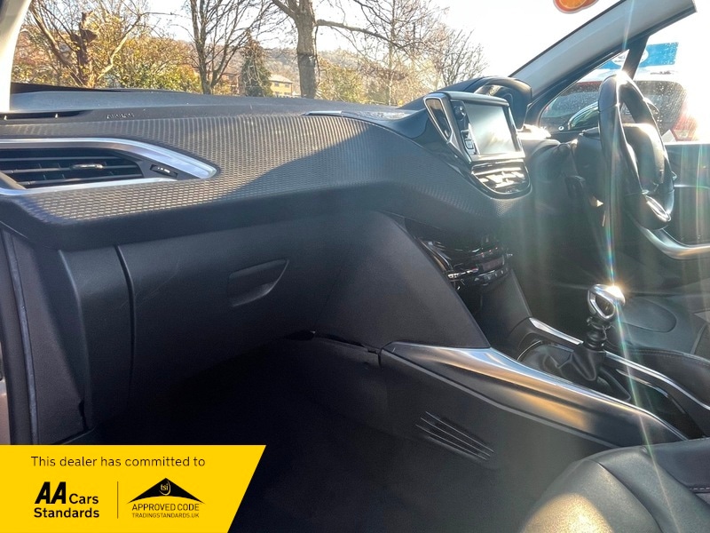 Used Peugeot 2008 2014 for sale - 76655563: Photo 26