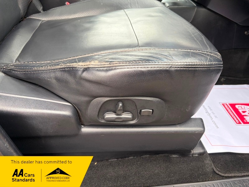 Used Mitsubishi Shogun 2011 for sale - 76725262: Photo 18