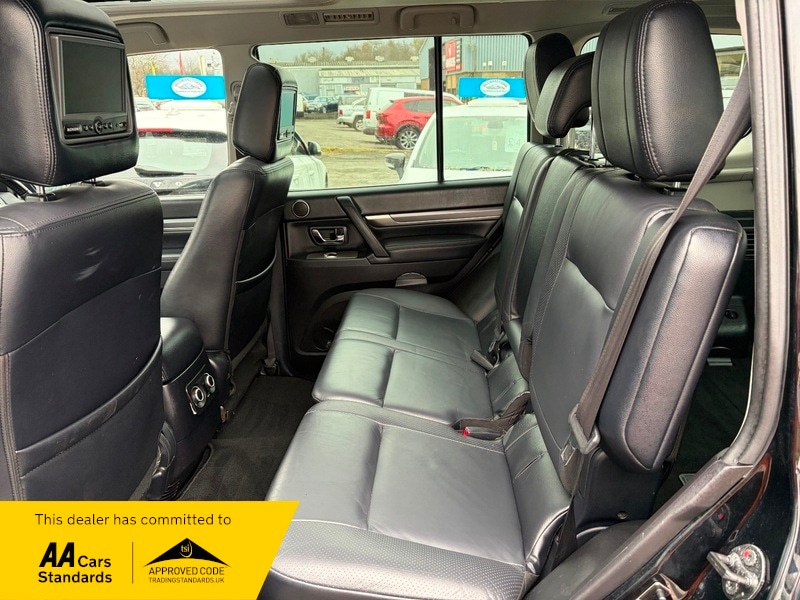 Used Mitsubishi Shogun 2011 for sale - 76725262: Photo 21