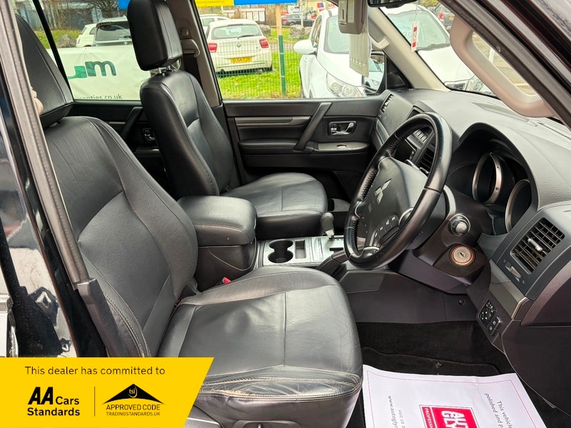 Used Mitsubishi Shogun 2011 for sale - 76725262: Photo 8