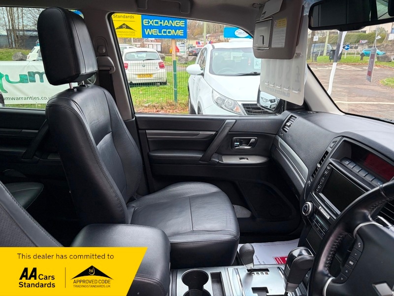 Used Mitsubishi Shogun 2011 for sale - 76725262: Photo 9