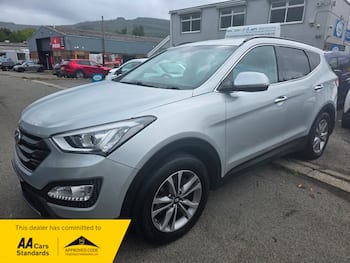 Used Hyundai Santa Fe 2015 for sale - 79764872: Photo