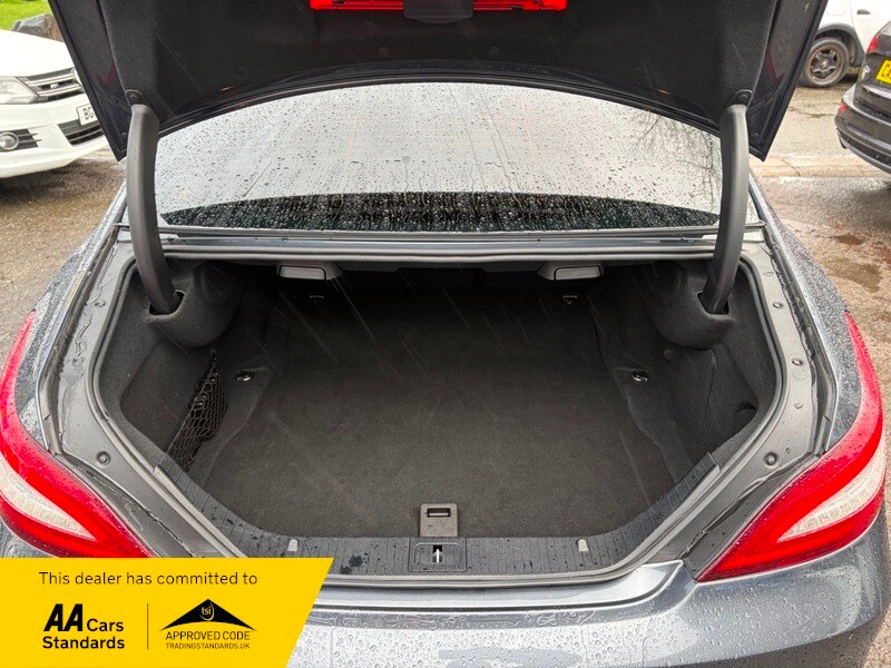 Used Mercedes-Benz SLK 2016 for sale - 77572478: Photo 15