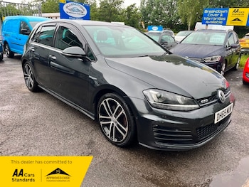 Used Volkswagen Golf 2016 for sale - 78875942: Photo