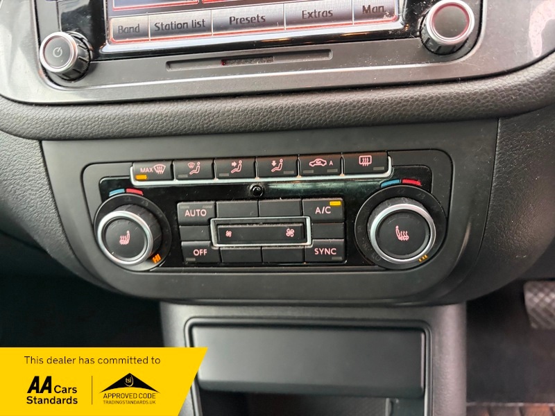 Used Volkswagen Tiguan 2012 for sale - 76934954: Photo 14