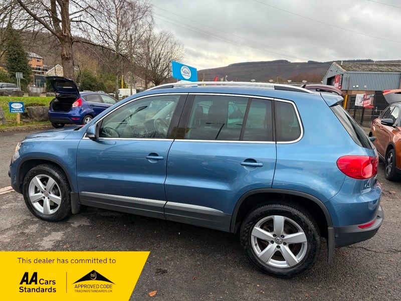 Used Volkswagen Tiguan 2012 for sale - 76934954: Photo 8