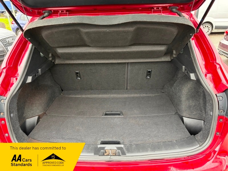 Used Nissan Qashqai 2016 for sale - 77437942: Photo 13