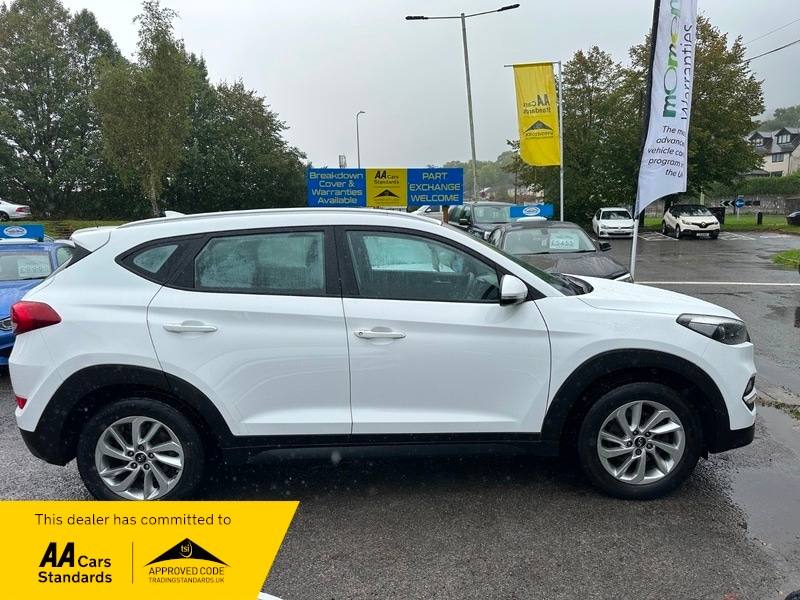 Used Hyundai TUCSON 2015 for sale - 75999142: Photo 4