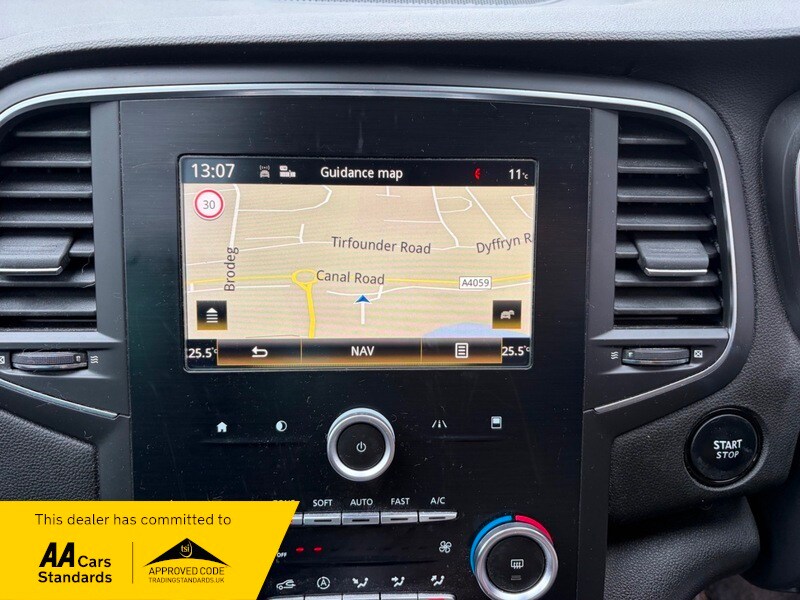 Used Renault Megane 2016 for sale - 77693997: Photo 24