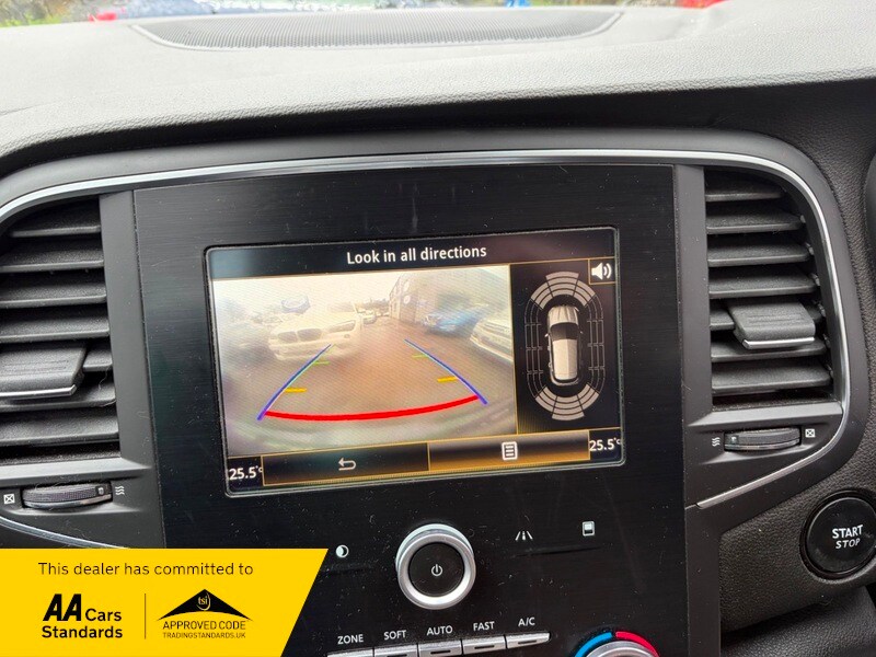 Used Renault Megane 2016 for sale - 77693997: Photo 25