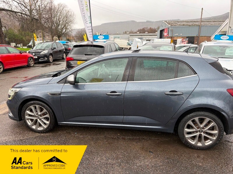 Used Renault Megane 2016 for sale - 77693997: Photo 30