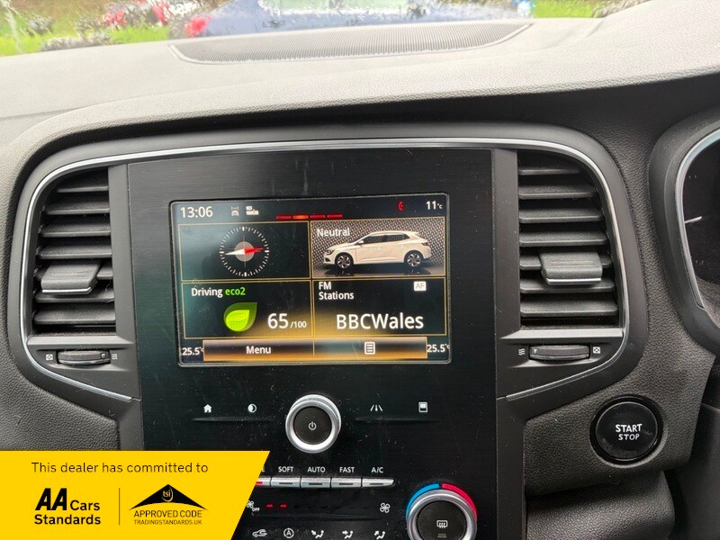 Used Renault Megane 2016 for sale - 77693997: Photo 6