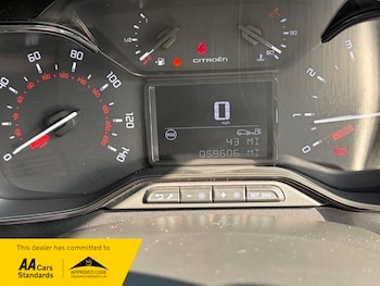 Used Citroen C3 2017 for sale - 77976849: Photo