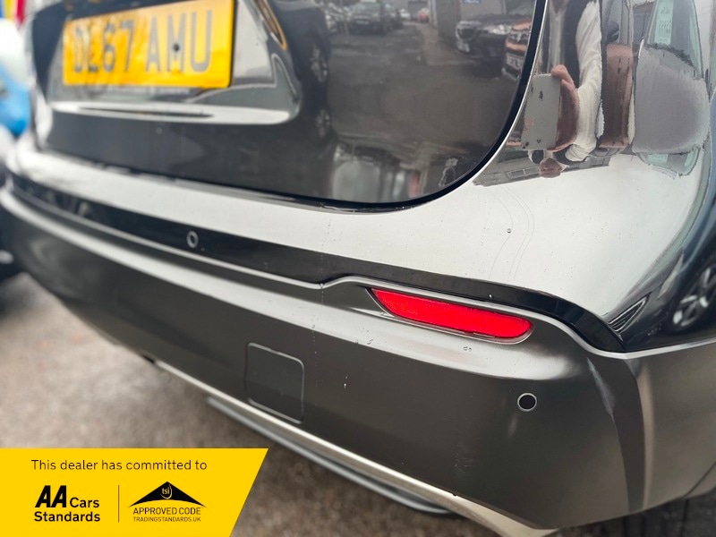 Used Nissan Qashqai 2017 for sale - 77213180: Photo 11