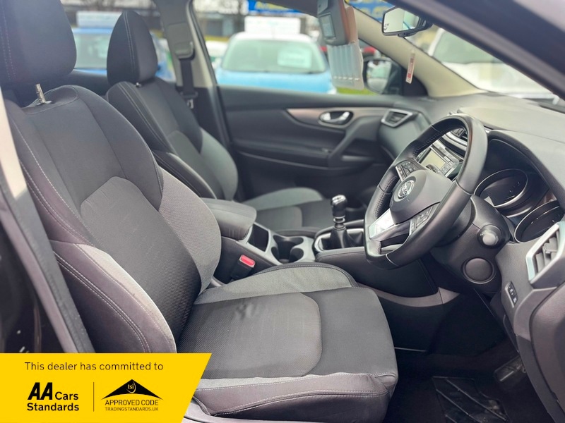 Used Nissan Qashqai 2017 for sale - 77213180: Photo 13