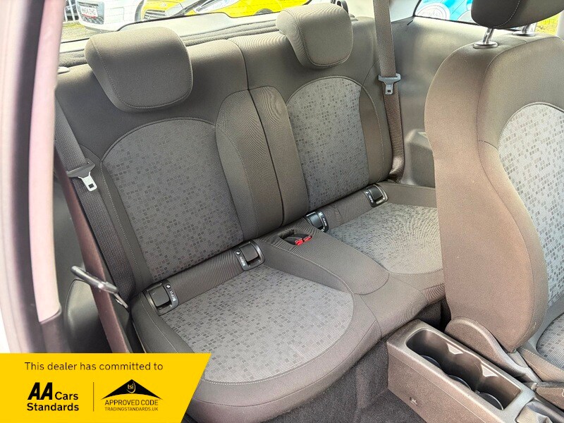 Used Vauxhall ADAM 2015 for sale - 76910784: Photo 13